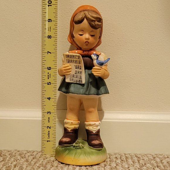 Erich Stauffer 1950s Collectible 10" Porcelain Figurine Singing Girl Heirloom - Picture 5 of 6